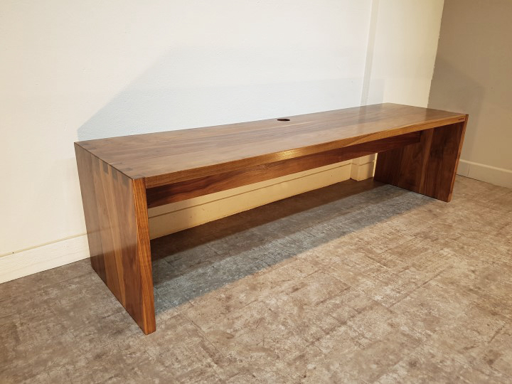 walnut (1500*400*400)