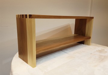 Walnut(700*200*300)