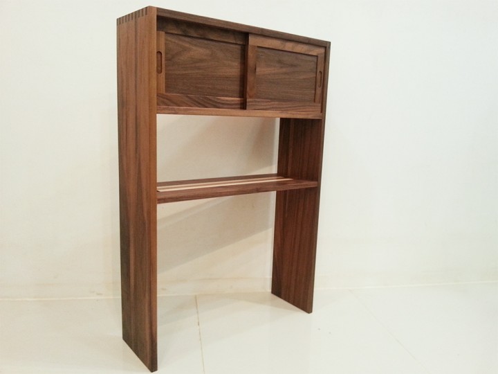 walnut(600*200*900)