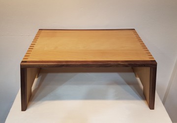 beech + walnut (700*400*300)