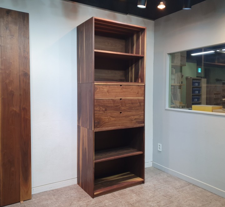 Walnut(850*500*2290)