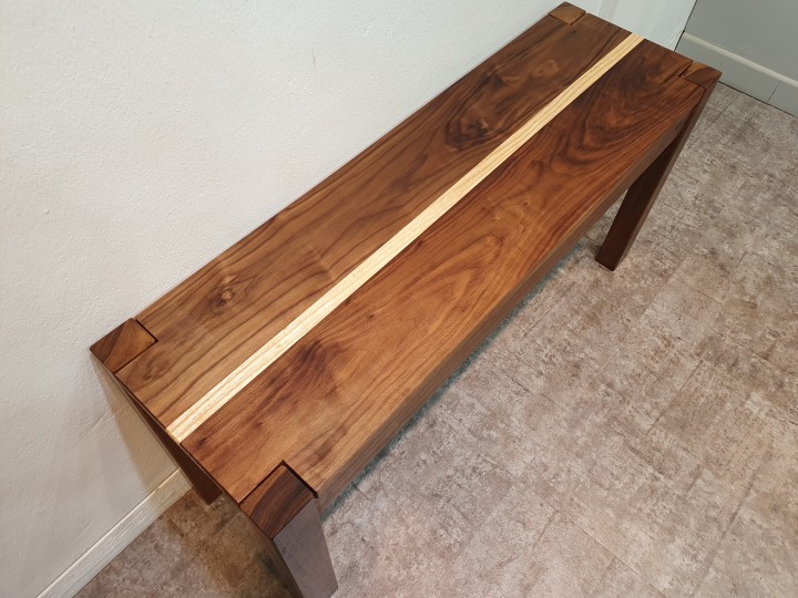 Walnut(1000*310*500)